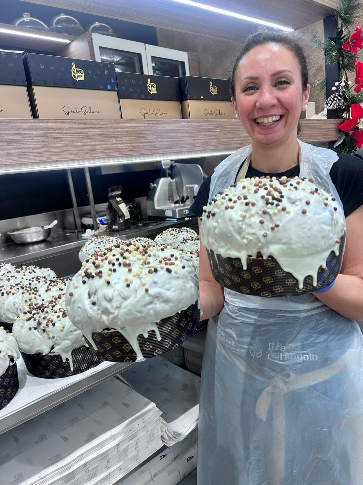 Panettone con glassa e codette